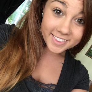 Meet your Posher, Savannah